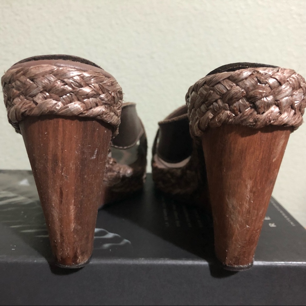 Shoes - Picture 6 of 8